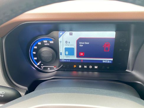 Used 2024 Ford Bronco Outer Banks AWD/4WD image 20