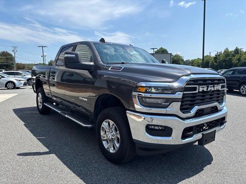 Used 2026 RAM 2500 Big Horn AWD/4WD image 11