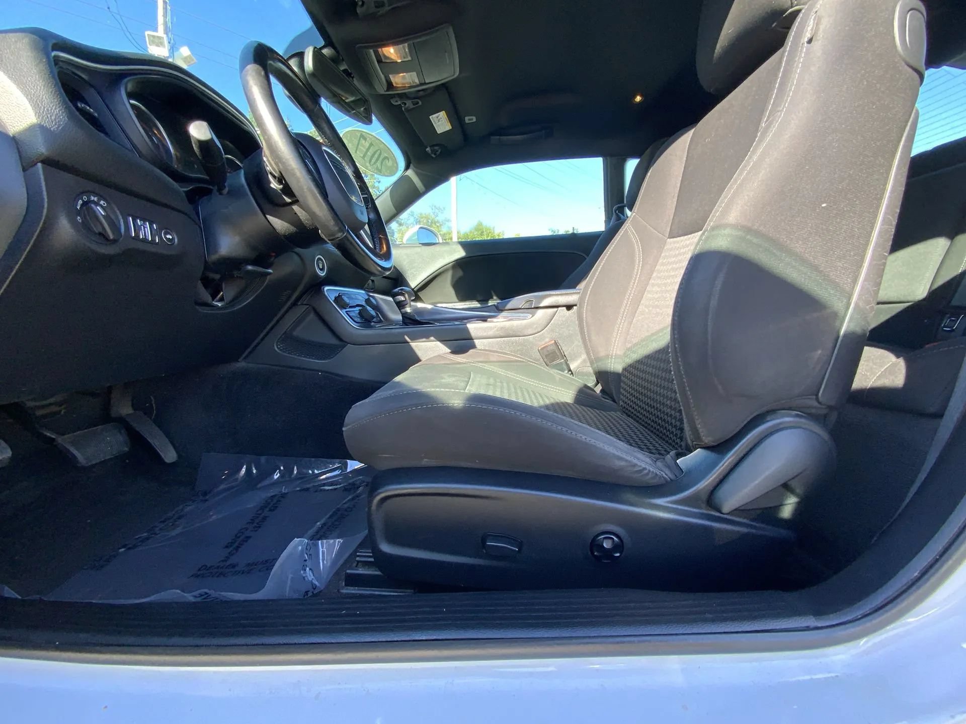 Used 2017 Dodge Challenger SXT RWD image 14