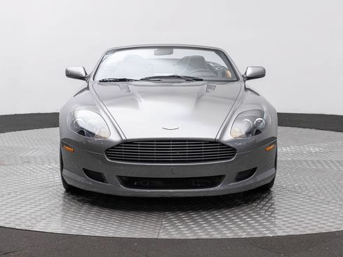 Used 2006 Aston Martin DB9 Volante RWD image 3