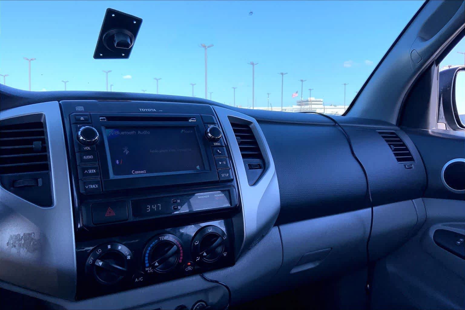 Used 2013 Toyota Tacoma PreRunner w/ SR5 Pkg RWD image 33