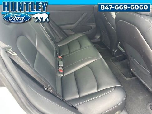 Used 2019 Tesla Model 3 Long Range image 11