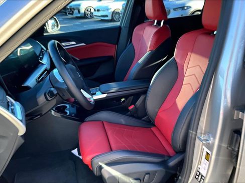 Certified 2025 BMW X1 xDrive28i image 7