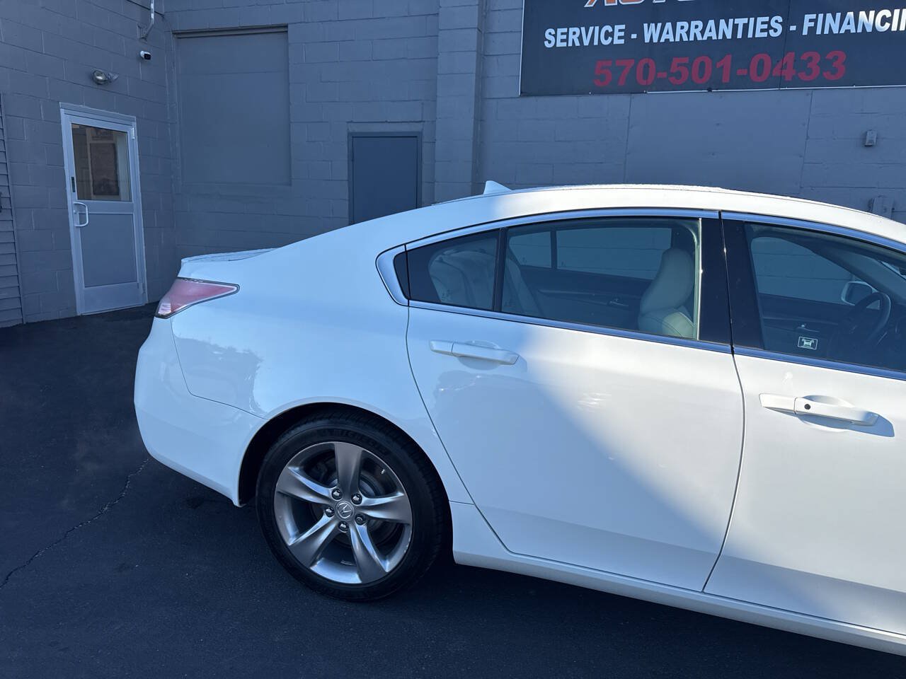 Used 2012 Acura TL w/ Technology Package AWD/4WD image 8