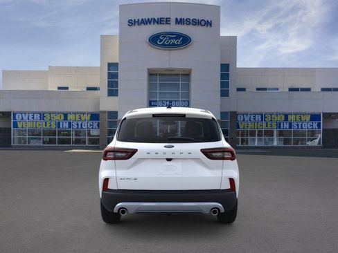New 2025 Ford Escape Active w/ Active Premium Tech Pack FWD image 5