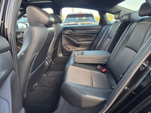 Used 2021 Honda Accord Sport image 17