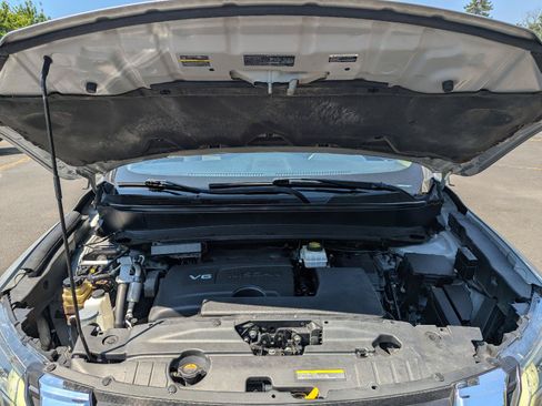 Used 2019 Nissan Pathfinder SV FWD image 35