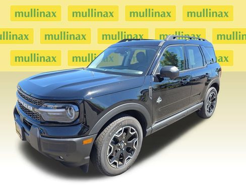 Used 2025 Ford Bronco Sport Outer Banks w/ Outer Banks Tech Package+ AWD/4WD image 14
