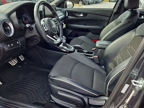 Used 2023 Kia Forte GT-Line w/ GT-Line Technology Package image 18