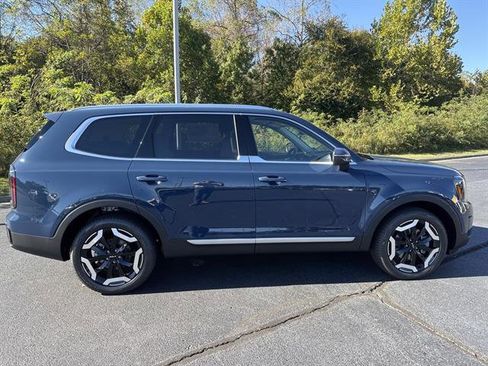 New 2025 Kia Telluride EX image 4