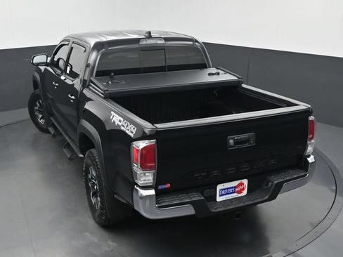 Used 2021 Toyota Tacoma TRD Off-Road AWD/4WD image 33