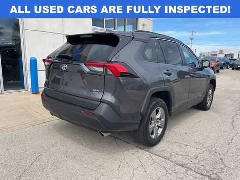 Used 2024 Toyota RAV4 XLE AWD/4WD image 5