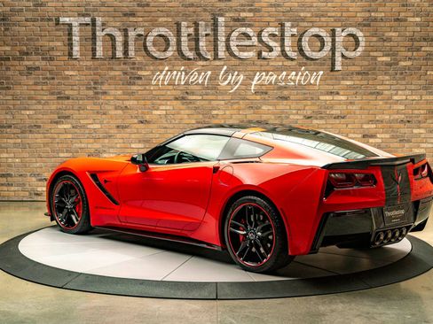 Used 2015 Chevrolet Corvette Stingray Coupe w/ 2LT Preferred Equipment Group image 8