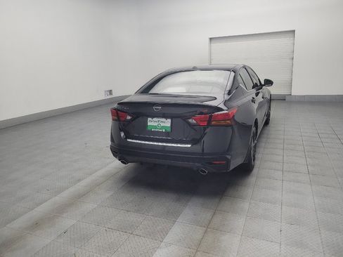 Used 2023 Nissan Altima 2.5 SR image 9
