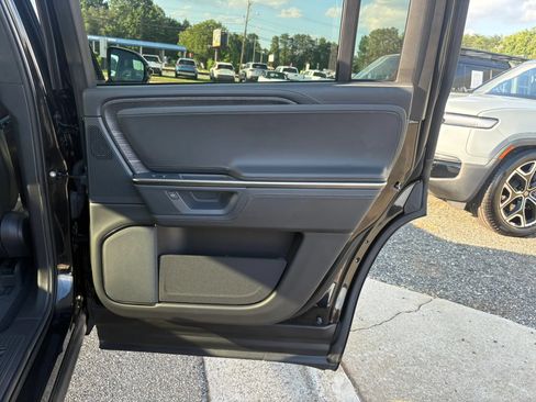 Used 2025 Rivian R1S Adventure AWD/4WD image 12