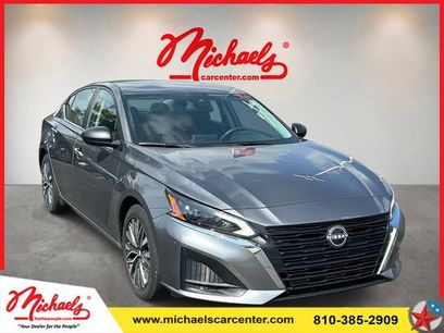 Used 2024 Nissan Altima 2.5 SV