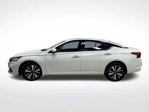 Used 2020 Nissan Altima 2.5 SV image 12