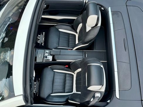 Used 2015 Mercedes-Benz SL 550 image 26