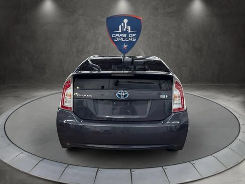 Used 2013 Toyota Prius Four FWD image 4
