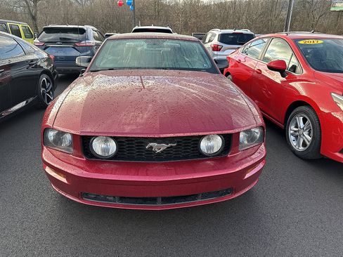 Used 2006 Ford Mustang GT Premium image 6