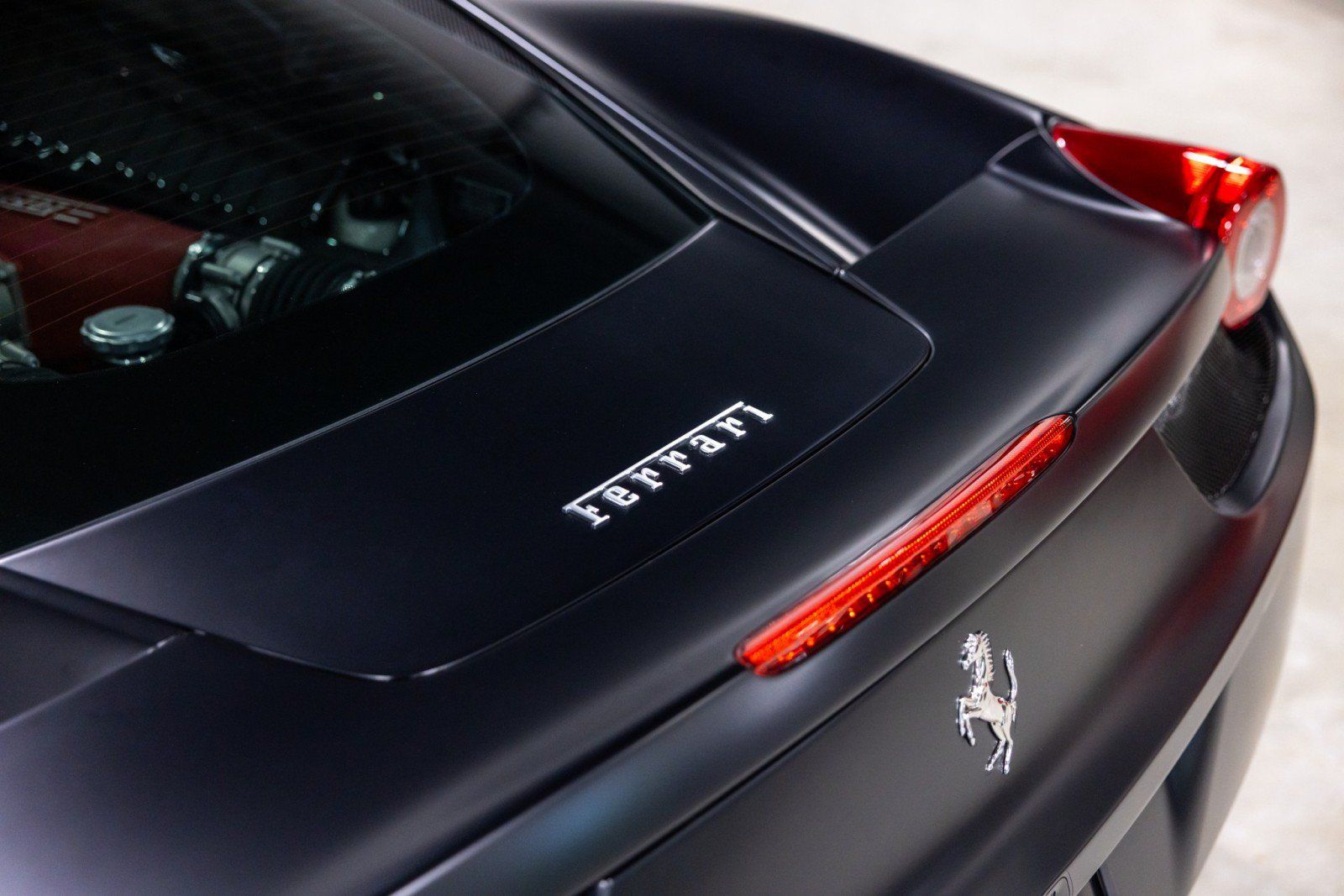 Used 2011 Ferrari 458 Italia Coupe RWD image 16
