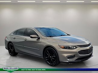 Used 2018 Chevrolet Malibu LT w/ Leather Package video 1