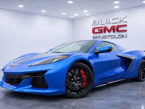 Used 2024 Chevrolet Corvette Z06 w/ Stealth Interior Trim Package image 4