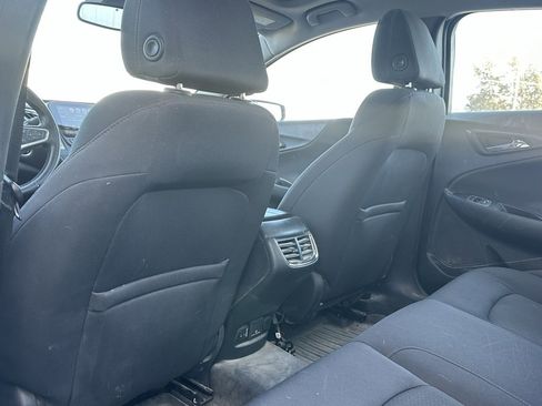 Used 2016 Chevrolet Malibu LT image 13