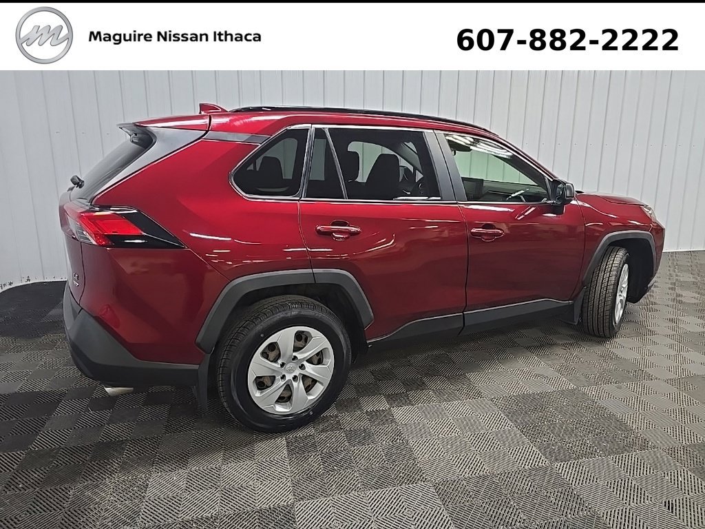 Used 2019 Toyota RAV4 LE w/ All Weather Liner Package AWD/4WD image 4