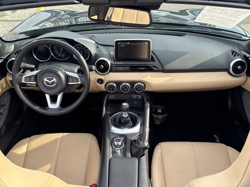 Used 2017 MAZDA MX-5 Miata Grand Touring image 13