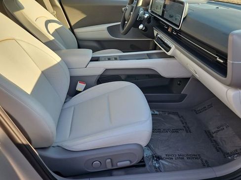 Certified 2023 Hyundai Ioniq 6 Limited w/ Cargo Package image 19