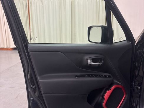 Used 2023 Jeep Renegade Trailhawk w/ Sun/Sound Group image 17