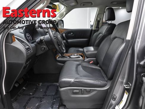 Used 2024 Nissan Armada SL w/ Captain's Chairs Package AWD/4WD image 13