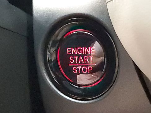 Certified 2024 Honda HR-V LX image 5