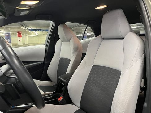Used 2019 Toyota Corolla SE FWD image 14