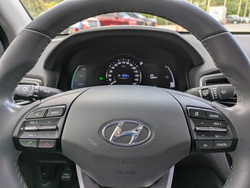 Used 2017 Hyundai Ioniq Limited image 23