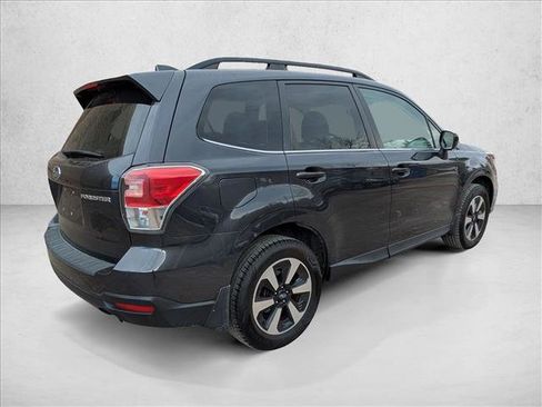 Used 2018 Subaru Forester 2.5i Limited image 5