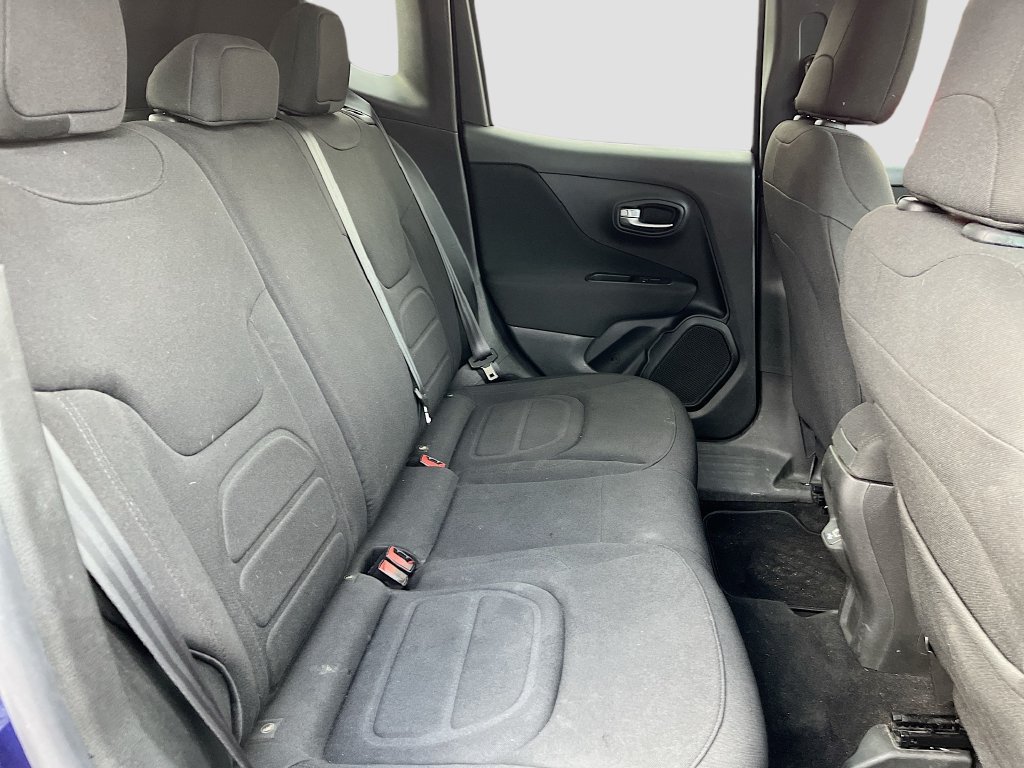 Used 2021 Jeep Renegade Latitude AWD/4WD image 27