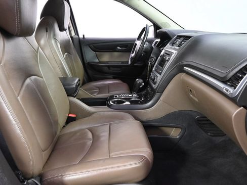 Used 2017 GMC Acadia Limited SLT AWD/4WD image 16