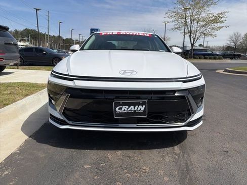 Certified 2025 Hyundai Sonata SEL image 2