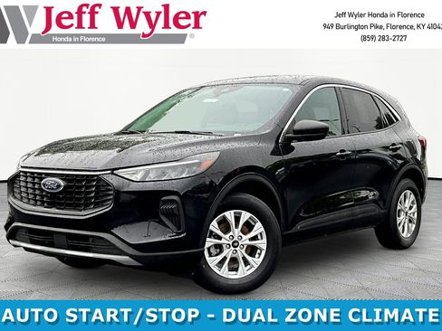 Used 2023 Ford Escape Active AWD/4WD image 1