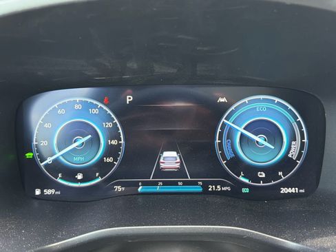 Used 2023 Hyundai Santa Fe Limited AWD/4WD image 8