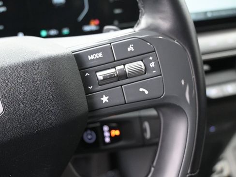 Used 2024 Kia EV9 Light Long Range image 25