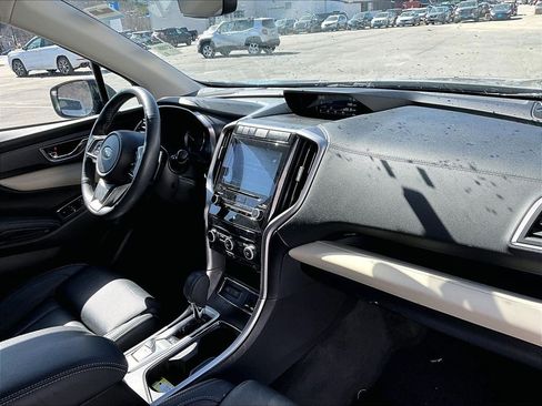 Used 2022 Subaru Ascent Limited AWD/4WD image 14