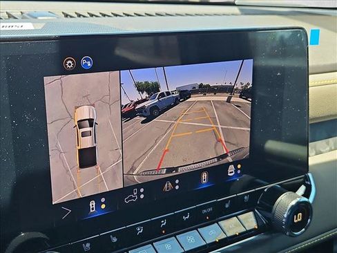 New 2026 Chevrolet Colorado ZR2 w/ Technology Package AWD/4WD image 13