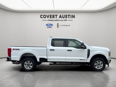 Certified 2025 Ford F250 XLT w/ FX4 Off-Road Package AWD/4WD image 7
