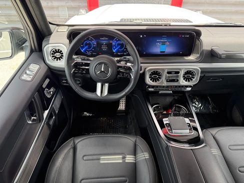 Used 2025 Mercedes-Benz G 580 w/ EQ Technology image 27