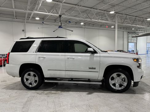 Used 2018 Chevrolet Tahoe LT w/ LT Signature Package image 17