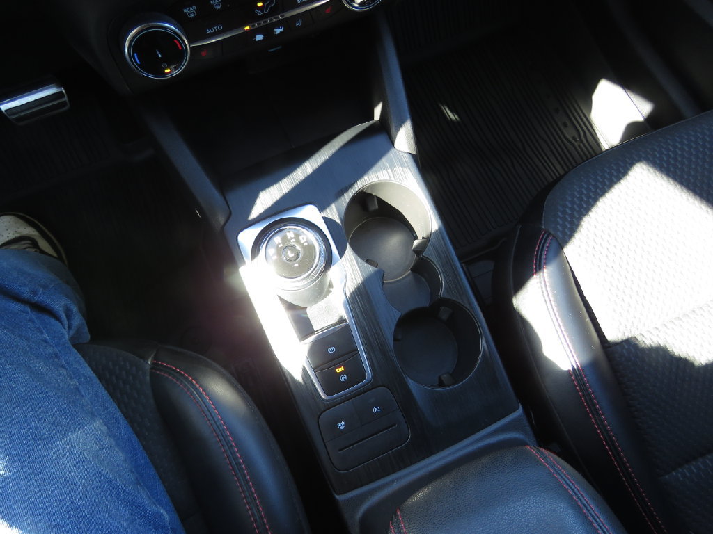 Used 2023 Ford Escape ST-Line AWD/4WD image 26