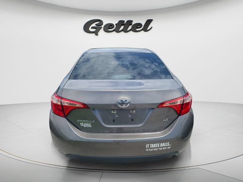 Used 2018 Toyota Corolla LE FWD image 4